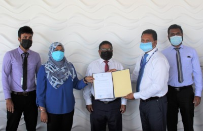 ކޮމަންޑޫގައި އައިސްޕްލާންޓެއް ހަދަން ފެނަކައާ ހަވާލުކޮށްފި