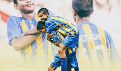 އުމުރުން 14 އަހަރުގައި އިލާންއާއި އީތަން ރާއްޖޭގެ މަތީ ފަންތީގެ ފުޓުބޯޅައަށް