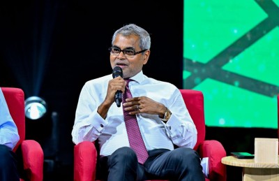 ޑޮލަރުގެ މައްސަލަ ހައްލުވާން ފަށައިފި، ބަދަލު ފެންނާނެ: ތޯރިގް