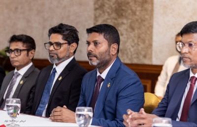 ދިވެހި ލީގުގެ ކްލަބްތަކަށް ސަރުކާރުން ފަސް މިލިއަން ރުފިޔާ ޖަމާކޮށްދީފި