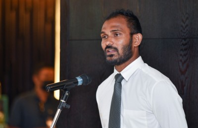 ހުކުމްކުރިއިރު އަޑުބަރޭ ރާއްޖެއަކު ނެތް، ހޯދައިދޭން ޕޮލިހުގައި އެދިއްޖެ