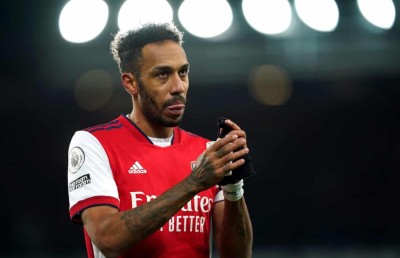 ފަހު ވަގުތު ހިލޭ ޓްރާންސްފާގައި އޮބަމަޔަން ބާސާ އަށް