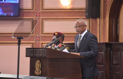 އިންޑިއާ އަށް 250، އަދި ކުރީ ސަރުކާރުގެ 447 މިލިއަން ޑޮލަރުގެ ދަރަނި ދައްކައިފި