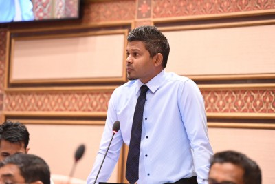 ފަރެސްމާތޮޑާއިން ވެލި ނެގުން ހުއްޓުވަން ހުށަހެޅި ކުއްލި މައްސަލަ ބޭރުކޮށްލައިފި