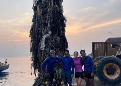 ރާއްޖޭގެ ފަރަކުން ޓަނަކަށްވުރެ ބަރު ގޯސްޓު ނެޓެއް ނަގައިފި