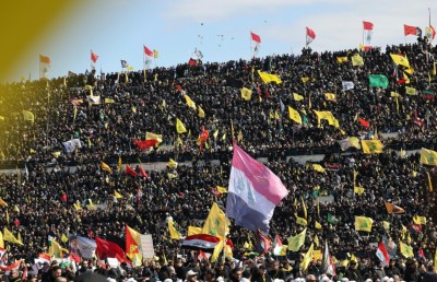 އެތައް ހާސް ބަޔަކު އެއްވެ ނަސްރުﷲގެ ޖަނާޒާ ބާއްވައިފި