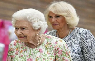 ކެމީލާ އަށް ރާނީއެއްގެ ލަގަބު ދެއްވަން ރާނީ ބޭނުން