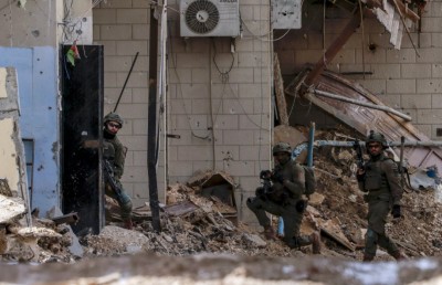 އިޒްރޭލުން ޣައްޒާގައި ހަމަލާ ނުދިނަސް ހުޅަނގު އައްސޭރިން އެތައް ހާސް ބަޔަކު ނެރެލައިފި