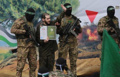 އިޒްރޭލުން ފަލަސްތީނުގެ ގައިދީން މިނިވަން ނުކޮށް ލަސްކުރަނީ