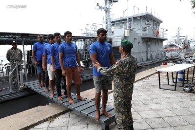 އަޑިއަށް ދިޔަ ބޯޓުން ކަނޑުވި މީހުން މާލެ ގެނެސްފި