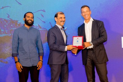 އެމެރިކަން އެކްސްޕްރެސް، އެކްސްޕީރިއަންސް މޯލްޑިވްސް ކެމްޕެއިން ލޯންޗްކޮށްފި