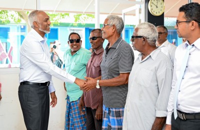 މާއެނބޫދޫން 30 ހެކްޓަރުގެ ބިން ހިއްކުމުގެ މަސައްކަތް ވަރަށް އަވަހަށް ފެށޭނެ: ރައީސް