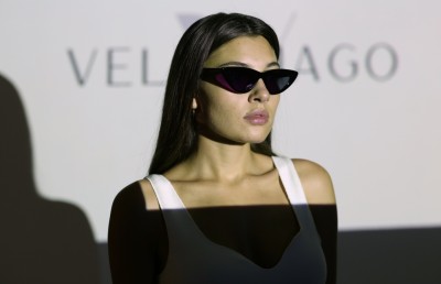 ރާދިފްގެ ވެލެންޓިއާގޯ: ހިޓުވެ، ސެޓުވެ ހުސްވި އައިނެއްގެ ވާހަކަ