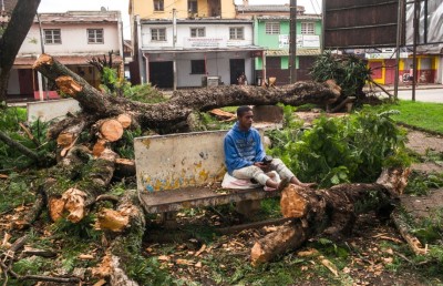 މަޑަގަސްކަރައަށް ތޫފާނެއް އަރައި 10 މީހުން މަރުވެއްޖެ