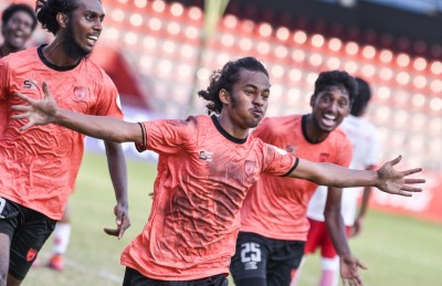 ސަމާހުގެ ލަނޑުން މޮޅުވެ އީގަލްސް ޔޫތު ޗެމްޕިއަންޝިޕް ފައިނަލަށް