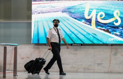 ބޭރުގެ ޓޫރިސްޓުންނަށް އޮސްޓްރޭލިޔާ ހުޅުވައިލަނީ