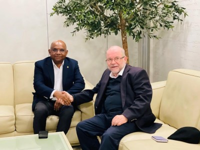 ރަސްމީ ދަތުރުފުޅެއްގައި ޝާހިދު ސާބިއާއަށް ވަޑައިގެންފި