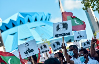 ފަނޑިޔާރުންނަށް ބިރު ދައްކާތީ އާޒިމް ގޮވައިގެން ޕީޕީއެމުން ސުޕްރީމް ކޯޓަށް ދަނީ