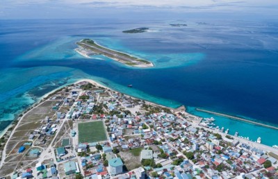 ނައިފަރުގައި އިމާމުވެ ތަރާވީސް ނަމާދު ކުރާނީ އެ ރަށުގެ ޒުވާން ހާފިޒުން