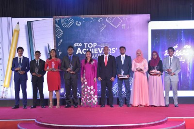 އޯލެވެލް ގަދަ ދިހައެއްގައި 844 ކުދިން، މި މަހު އެވޯޑް ދެނީ