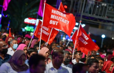 "އިންޑިއާ އައުޓް" ހުއްޓުވަން ހެދި ބިލާ މެދު މާދަމާ ގޮތެއް ނިންމަނީ