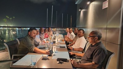 ނަޝީދާއި ޕީޕީއެމް އިސްވެ، އިދިކޮޅު އިއްތިހާދެއް އެކުލަވައިލަނީ