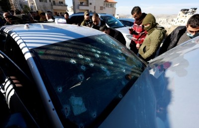 އިޒްރޭލު ސިފައިން ބަޑިޖަހައި ފަލަސްތީނުގެ ތިން ޒުވާނަކު ޝަހީދުކޮށްލައިފި