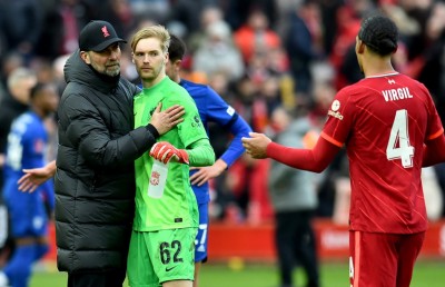 ވެމްބްލީގައި ފައިނަލް ކާމިޔާބުކުރަން ޗެލްސީ އާއި ލިވަޕޫލް ކެތްމަދު ވެފައި