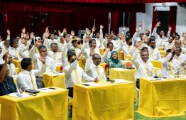 އެމްޑީޕީގެ ރިޔާސީ ޕްރައިމަރީއަށް ތާރީހެއް ކަނޑަނާޅައި ކޮންގްރެސް ބާއްވަން ފާސްކޮށްފި