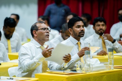 އެމްޑީޕީ މިހާރު އޮތީ މަރުވެފައި؛ ޕާޓީ ވަރުގަދަކުރެވޭނީ ނަޝީދާ ހަވާލުކޮށްގެން: ޝިފާޒް