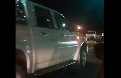 ބްރިޖް ހައިވޭގައި ހަތް ކާރު އެކްސިޑެންޓުވެއްޖެ