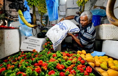 ކަނޑޫދޫ ކިޔަސް މާރުކޭޓުގައި އޮތީ ލާމު މިރުސް