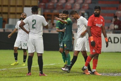 ގްރީން އަތުން ވެސް މާޒިޔާއަށް ފަސޭހަ މޮޅެއް