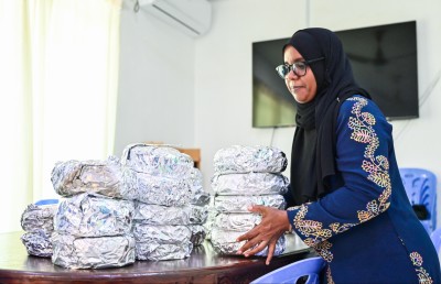 އަންހެނުންގެ ކޮމިޓީން ހޯދައިދިނީ މި ރަށުގެ ހުރިހާ އަންހެނުންނަށް ވަޒީފާ