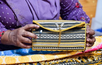 މި ކަވި މަސައްކަތުން ފާއިޒާ އެންމެން އާޝޯހުކޮށްލަނީ