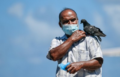 ފޮޓޯ ސްޓޯރީ: ކޮތަރުތަކުގެ އެންމެ ގާތް އެކުވެރިޔާ