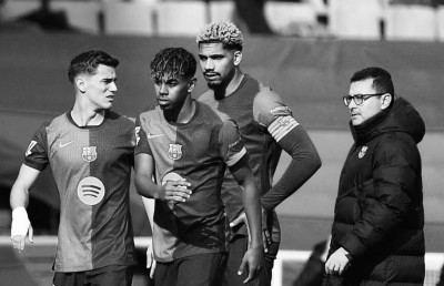 ޑޮކްޓަރުގެ ކުއްލި މަރާ އެކު ބާސެލޯނާ ހިތާމައިގައި