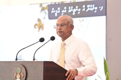 ކޮވިޑް މެނޭޖުކުރި ގޮތް ގައުމުތަކުން ނަކަލު ކުރި: ރައީސް