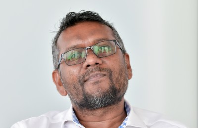 ފައްޔާޒަށް މިއީ ދެ ރައީސުންގެ ފައިޓެއް ނޫން