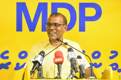 ނަޝީދުގެ 'ދަ ޑިމޮކްރެޓްސް' ޕާޓީ އުފައްދަން އީސީއިން ހުއްދަދީފި