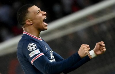 އެމްބާޕޭ އެންމެ ފަހު ވަގުތު ޖެހި ލަނޑުން ރެއާލް ބަލިކޮށްފި، މެންޗެސްޓާ ސިޓީ ކުއާޓާއާ ގާތަށް