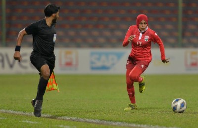 ނޫރާގެ ލަނޑުން ރާއްޖޭން ސީޝެލްސް ބަލިކޮށްފި