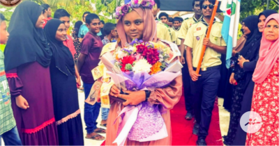 ކުނބުރުދޫއިން ގަދަ ދިހައަކަށް ދަރިވަރަކު އަލަށް، އީމާންއަށް ރަތްދޫލައިގެ މަރުހަބާއެއް!