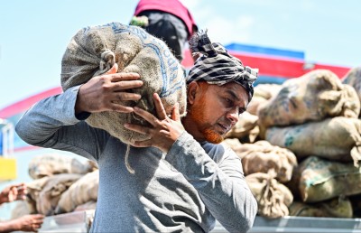 އިހުސާސްކުރެވޭ ހޫނުމިން ވަރަށް ބޮޑަށް މައްޗަށް ދާން ފަށައިފި