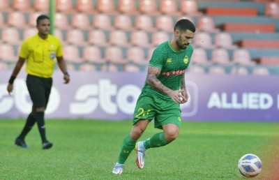 ސަސް ބަލިކޮށް ޗެމްޕިއަން މާޒިޔާ މޮޅަކުން ފަށައިފި