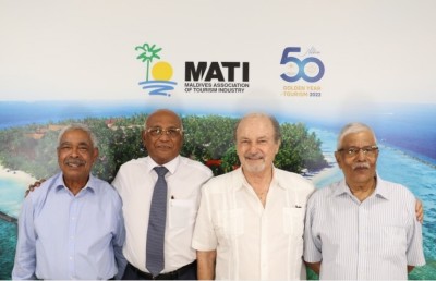 ކޯބިންގެ ހާއްސަ އިންޓަވިއު: 50 އަހަރުން ވެސް ބަދަލުނުވަނީ ދިވެހިންގެ ހިތްހެޔޮކަން!