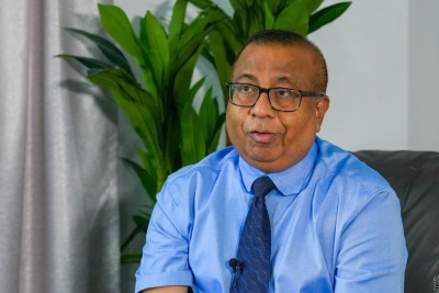 ''ޑިމޮކްރެޓްސް''އަށް ސޮއިކުރި މީހުންގެ ލިސްޓު ލީކުވި މައްސަލަ ބަލަނީ