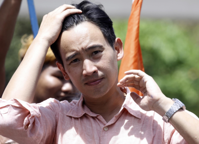 ކޯލިޝަން ސަރުކާރެއް އެކުލަވާލުމުގައި ތައިލެންޑްގެ އާންމު އިންތިޚާބު ކާމިޔާބުކުރި ޕާޓީ ނާކާމިޔާބު ވެއްޖެ