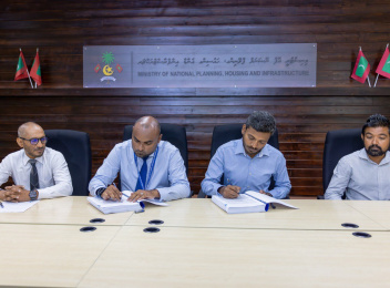 ކޮމަންޑޫގައި 10 މަސްތެރޭ 300 ހައުސިން ޔުނިޓް އަޅަނީ