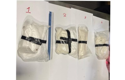 ކަނޑުމަގުން އެތެރެކުރަން އުޅުނު 3 ކިލޯގެ ޑްރަގް އަތުލައިގެންފި